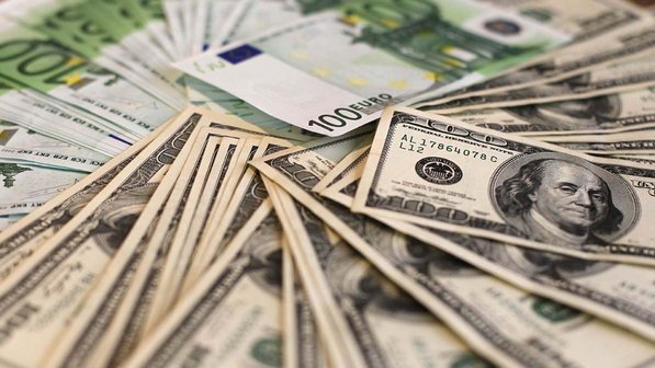 برندگان و بازندگان کاهش ارزش یورو در مقابل دلار