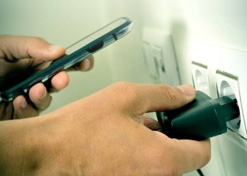 ریزه‌کاری‌های شارژ صحیح باتری در گوشی‌های هوشمند