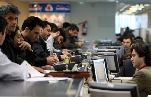 بانکداری در ایران؛ نقل و انتقال آسان پول، در شرایط بیپولی