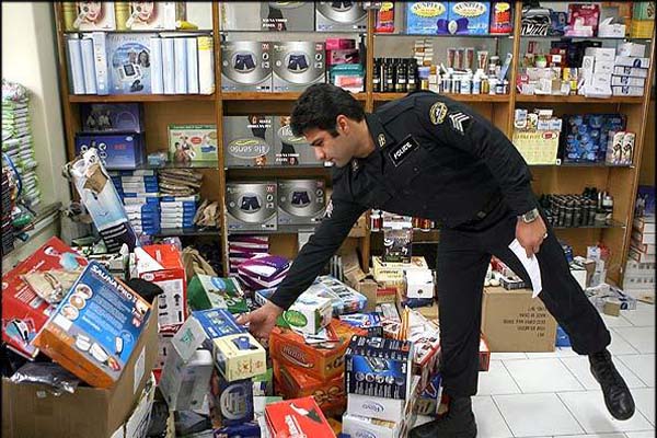 60 درصد کالاهای قاچاق در تهران توزیع و بازپخش میشود