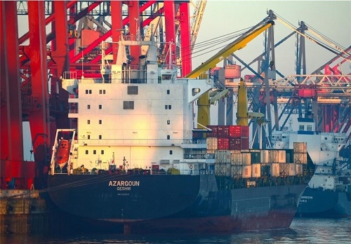پهلوگیری اولین کشتی‌ ایرانی پس از لغو تحریم‌ها در بندر اروپایی