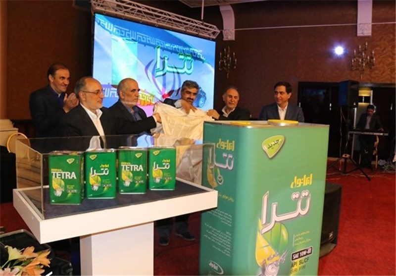 نخستین روغن موتور خودرو پایه گیاهی کشور رونمایی شد