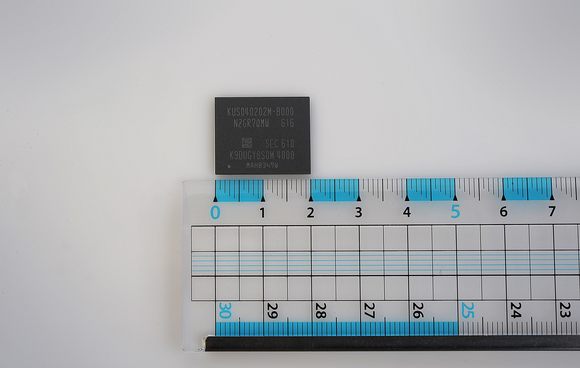 ساخت کوچکترین حافظه 512 گیگابایتی SSD