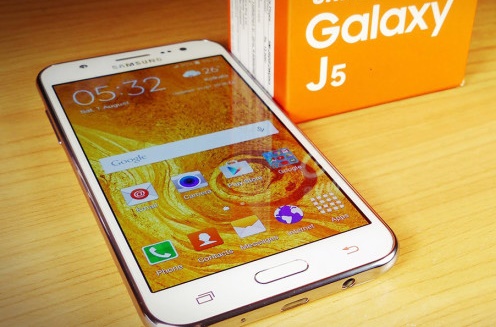 بررسی تخصصی Galaxy J5 یکی از پرفروشهای سامسونگ