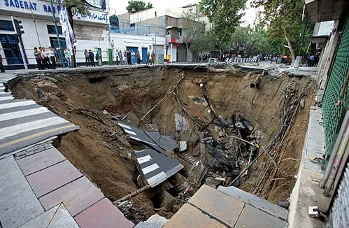 چالههایی که شهر تهران را میبلعند
