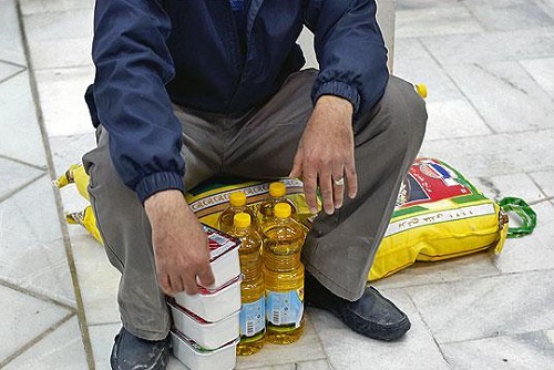 سبد کالایی که به برخی خانوادههای با 3 معلول هم نرسید!