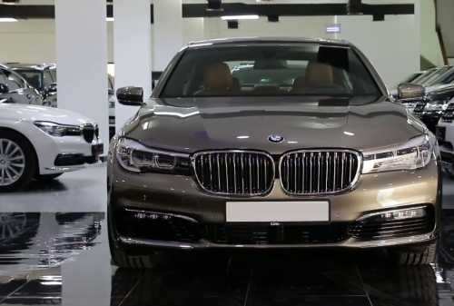 آغاز طرح فروش BMW 730 با قیمتهای فوق نجومی + جزئیات 2 آغاز طرح فروش BMW 730 با قیمتهای فوق نجومی + جزئیات