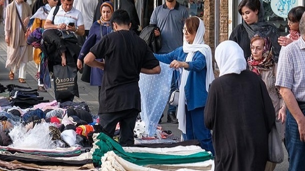 شهرداری، دستفروشی را در مناطقی از تهران ممنوع کرد