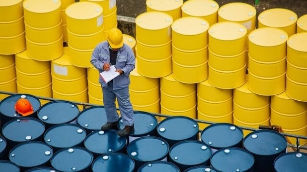 بهای نفت در بازارهای جهانی