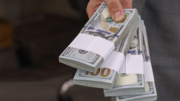 احتمال کاهش نرخ دلار تا 51 هزار تومان