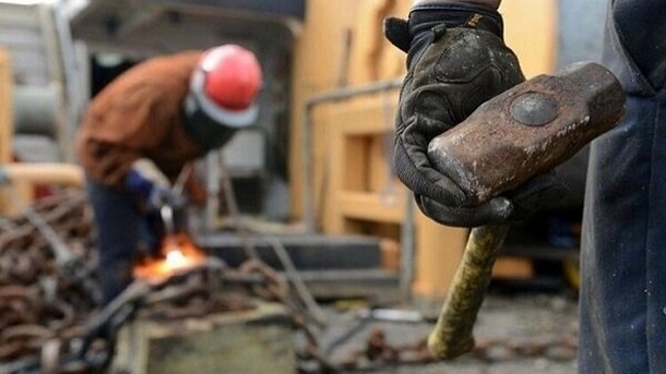 نسخه مزد منطقه ای برای 2 معضل بازار کار