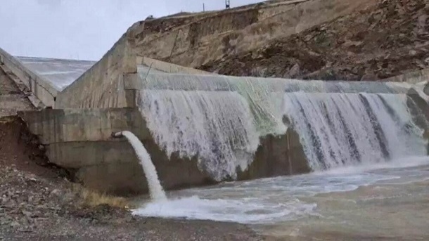 سد چراغ‌ ویس سقز سرریز کرد