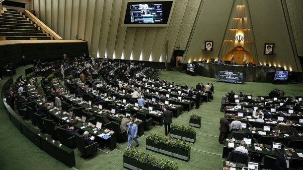 مهار تورم و گرانی، اولویت اول مردم