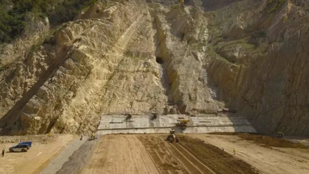 بلندترین سد کشور با فاینانس چین ساخته میشود