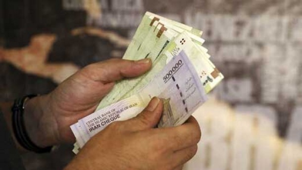 میانگین حقوق کارمندان دولت چقدر است؟