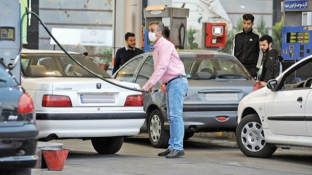 تکلیف قیمت بنزین در سال 1403