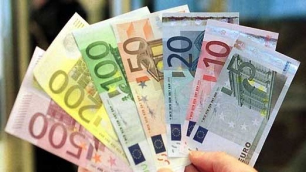 چگونه 1000 یورو ارز مسافرتی دریافت کنیم؟