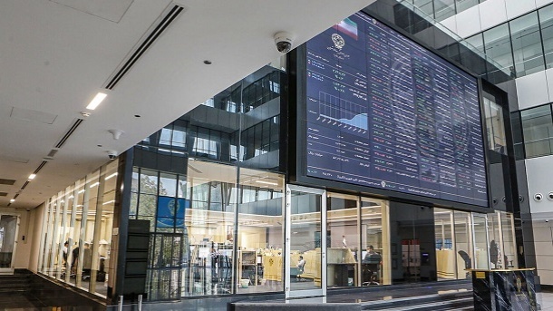 بورس تهران در اولین روز کاری هفته