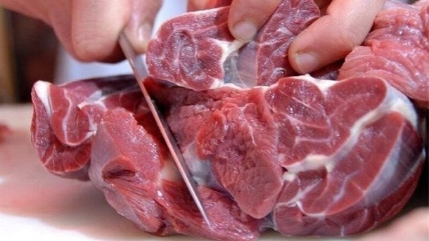 عرضه گوشت‌های گرم وارداتی به شیوه جدید