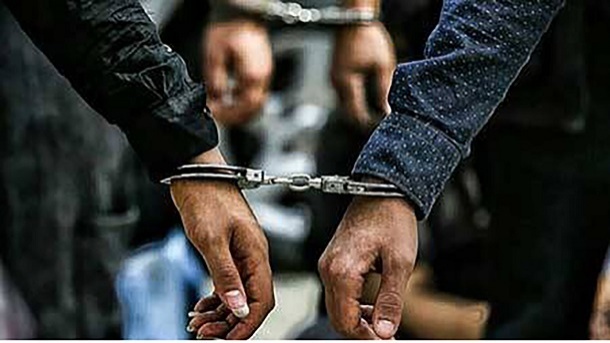 اخاذی 2 بازرس قلابی از رستوران ها