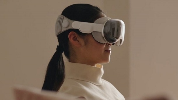 عینک ویژن پرو اپل و مشکل سردرد و کبودی چشم