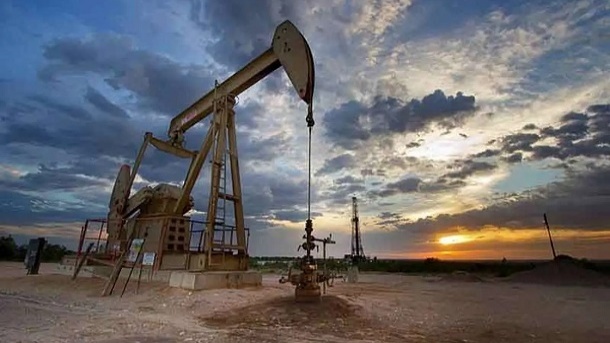 بهای نفت در بازارهای جهانی