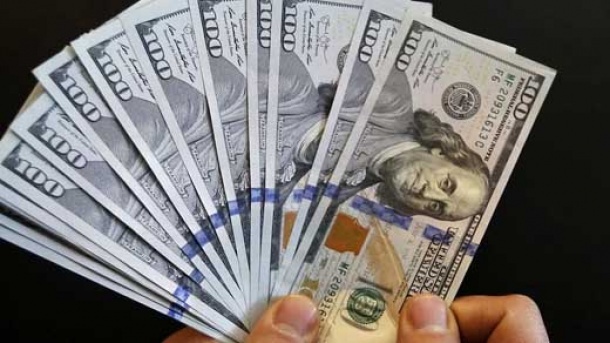 پول این کشور رکورددار بیشترین رشد در برابر دلار شد