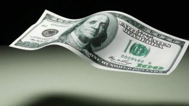 چه کسانی از بالارفتن دلار سود میبرند؟