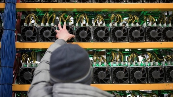 استخراج‌کنندگان غیرمجاز رمزارز نقره‌ داغ می‌شوند