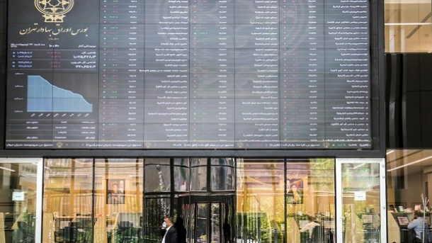 خدشه به اعتماد عمومی در بورس