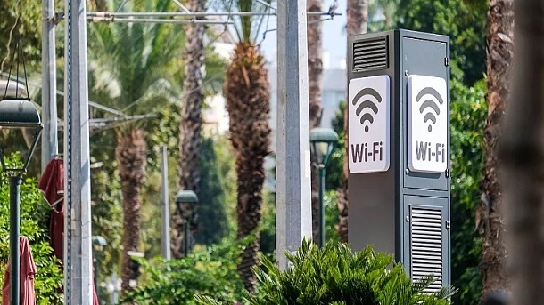 «وای فای Wi-Fi» مخفف چیست؟