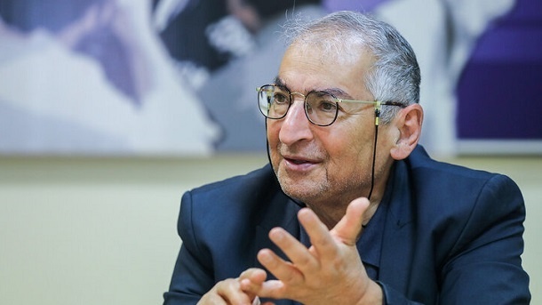 صادق زیبا‌کلام زندانی شد