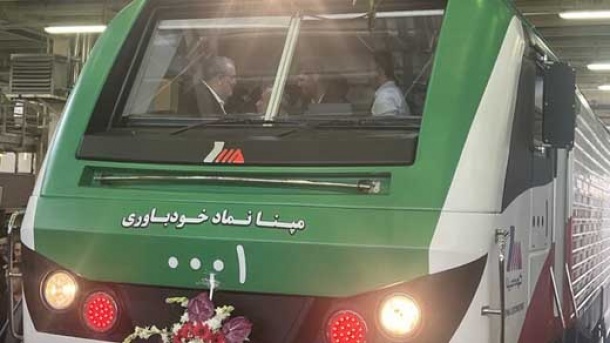 لوکوموتیو ایرانی با قدرت ۴٠٠٠ اسب بخار رونمایی شد