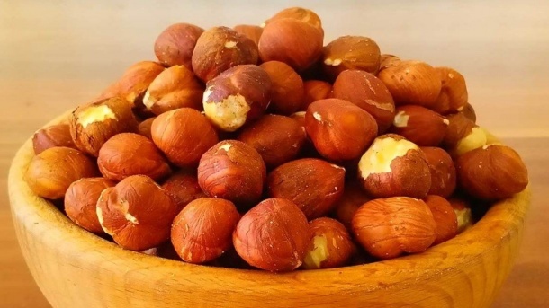 فواید فندق برای بدنسازی( عضله سازی با مصرف روزانه فندق)