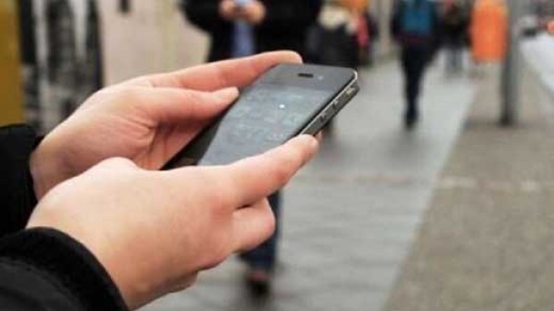 فراخوان گمرک برای جاماندگان فعالسازی گوشی مسافری