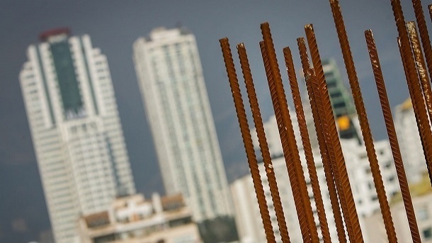 ساخت هتل 30 طبقه در ولنجک متوقف شد