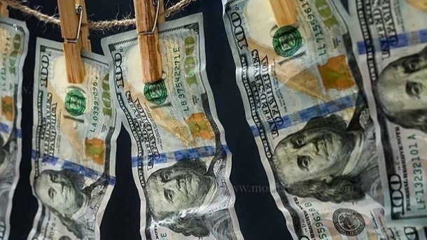 پای کدفروشان موبایل در پرونده پولشویی 