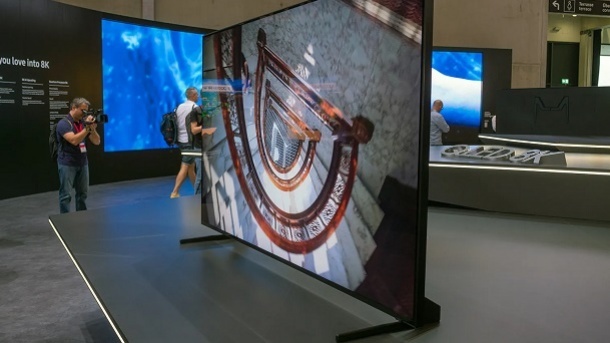 قیمت جدید تلویزیون های سایز 85 اینچ در بازار