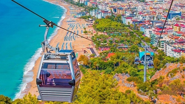 هزینه سفر به آنتالیا چقدر است؟