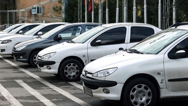 صبر خریداران موجب کاهش قیمت خودرو می شود؟