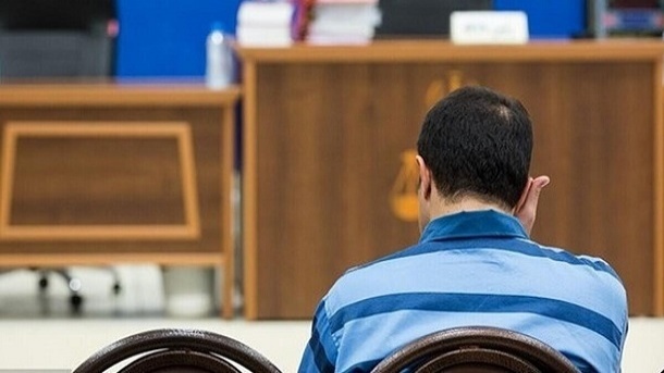 حکم اعدام پدر خوانده متـهم به آزار دختر نوجوان نقض شد