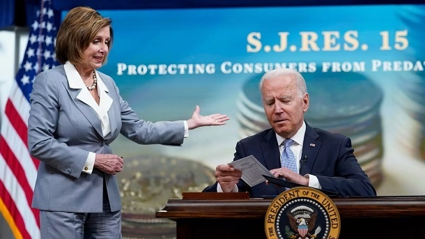 افزایش فشارها برای کناره‌گیری بایدن از رقابت‌ها