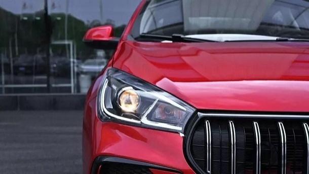 تعلیق تعدیل قیمت خودرو