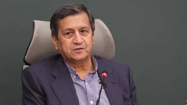 همتی : شرایط اقتصادی بهتر خواهد شد