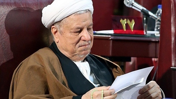 واکنش بحث برانگیز حسامالدین آشنا به نقل یک خاطره توسط هاشمی رفسنجانی