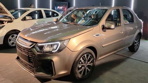 بازدید مدیرعامل گروه سایپا از خط تولید ال90 ایرانی