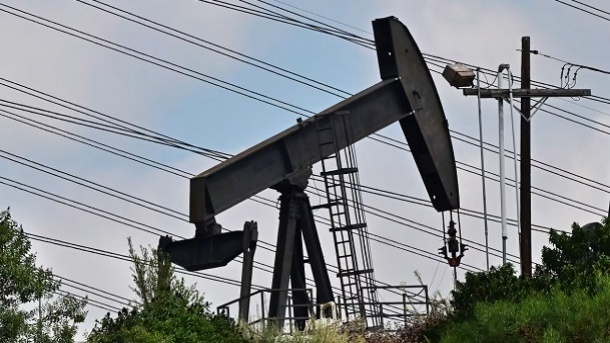 بهای نفت در بازارهای جهانی