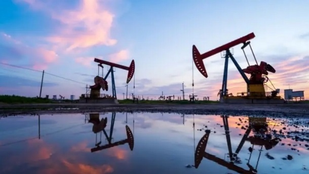 بهای نفت در بازارهای جهانی