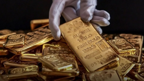 بهای طلا امروز دوشنبه در بازارهای جهانی