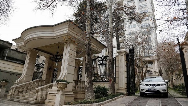 بهمن سال 1404 موعد پرداخت مالیات خانههای لوکس